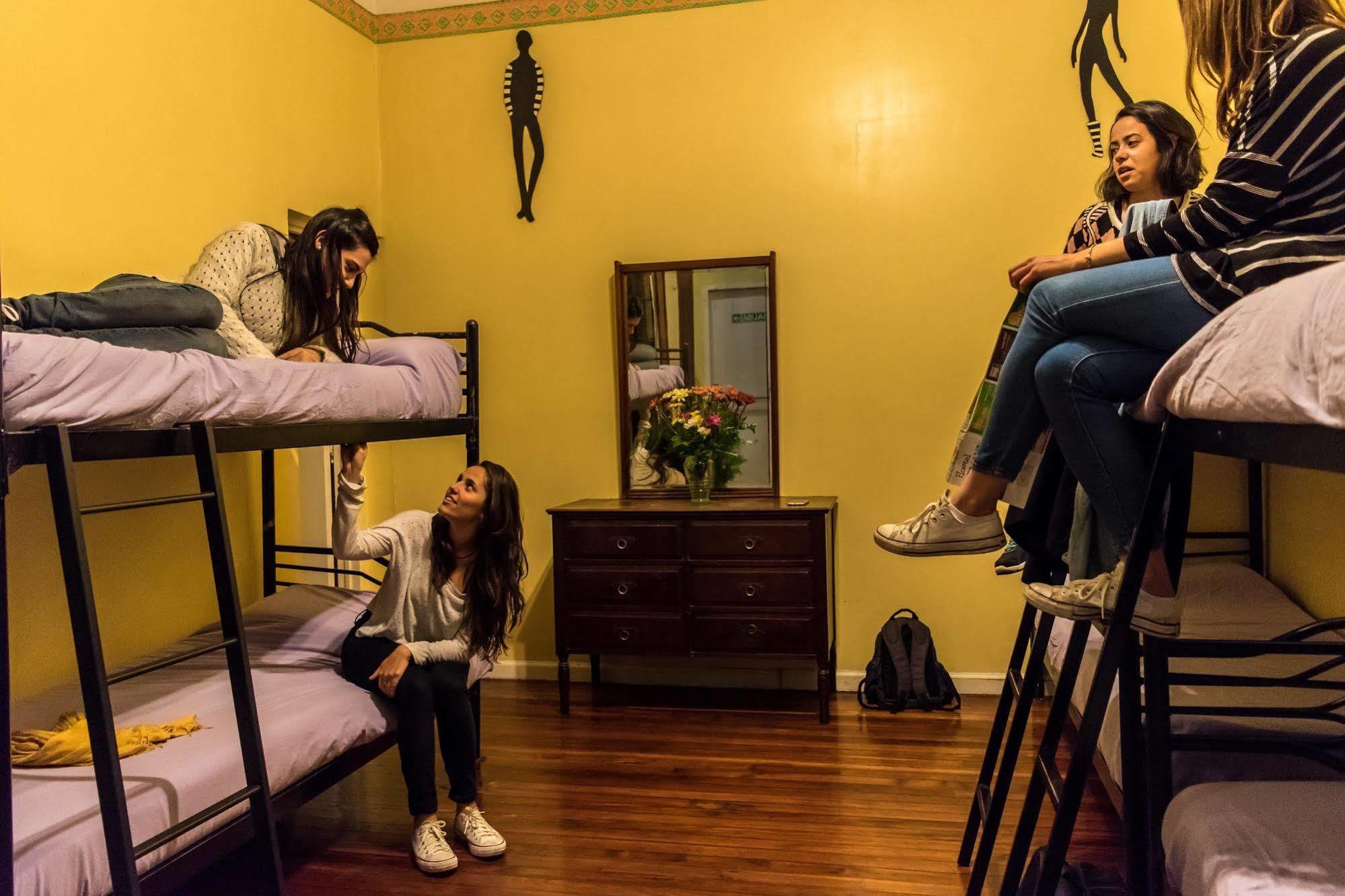 Milhouse Hostel Hipo Буэнос-Айрес Экстерьер фото